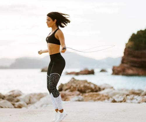 Springseil auf die richtige Länge einstellen: So geht's