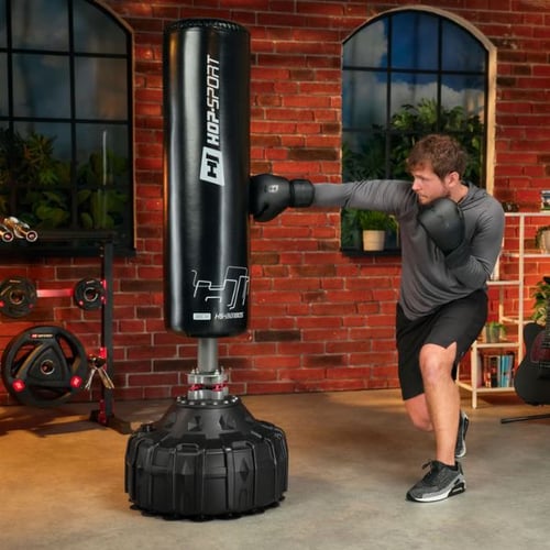 Schlagübung mit Hop-Sport Standboxsack im Heimtraining