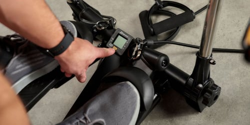 Stepper-Kalorienverbrauch im Vergleich: Stepper vs. Heimtrainer & Joggen