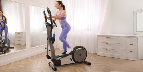 Crosstrainer: Wie lange trainieren, um schnell Ergebnisse zu sehen?