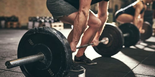 Auf leeren Magen trainieren: Für wen es sinnvoll ist (und für wen nicht)