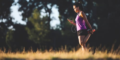Dehnen nach dem Laufen: Warum es so wichtig ist? 10 Dehnübungen