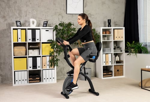 Was bringt ein Heimtrainer Fahrrad? Die 5 größten Vorteile!