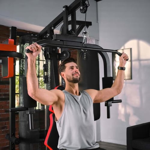 Krafttraining am Hop-Sport Latzuggerät im Homegym