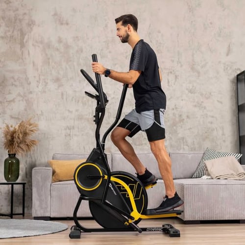 Cardio-Workout mit dem Hop-Sport Crosstrainer im Wohnbereich