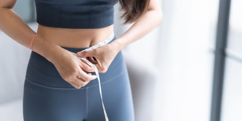 Körperfettanteil reduzieren - Ernährung, Training & Alltagstipps