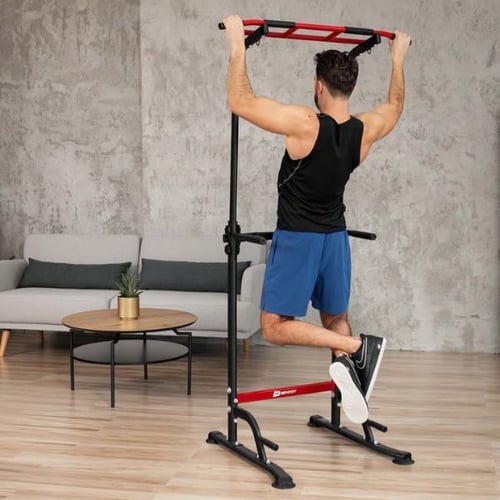Krafttraining für Anfänger an Hop-Sport Klimmzugstation