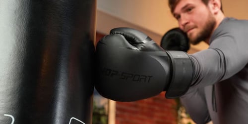 Boxen zuhause lernen: Der komplette Leitfaden für Anfänger ohne Vorkenntnisse