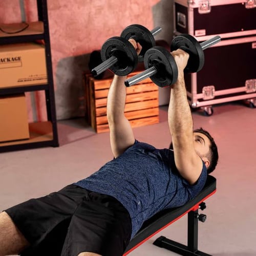 Kurzhanteltraining mit Hop-Sport Hanteln für Anfänger auf Hantelbank