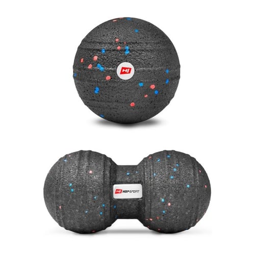 Zwei Massagebälle von Hop-Sport: ein einzelner, runder Ball und ein doppelter Faszienball in Schwarz mit bunten Sprenkeln. Beide Bälle haben das Hop-Sport-Logo in der Mitte.