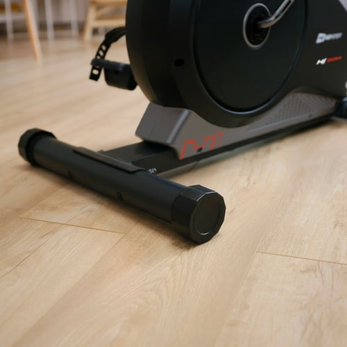 Spark Rot new zdjęcia z modelką