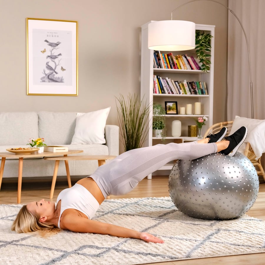 Piłka fitness z wypustkami 65cm